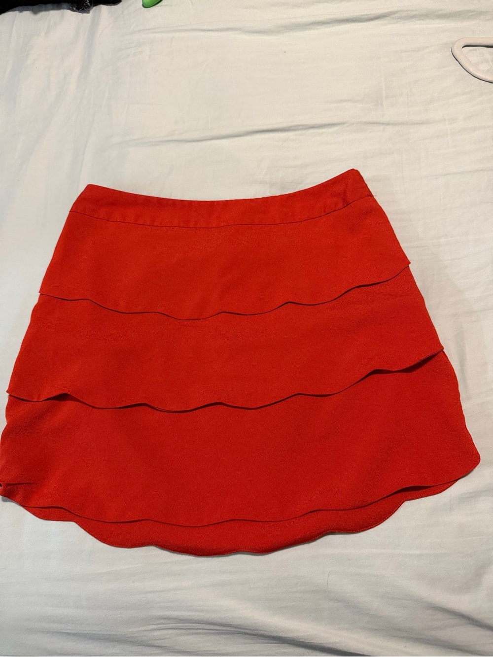 Naked Zebra red tiered scalloped edge mini skirt size Small